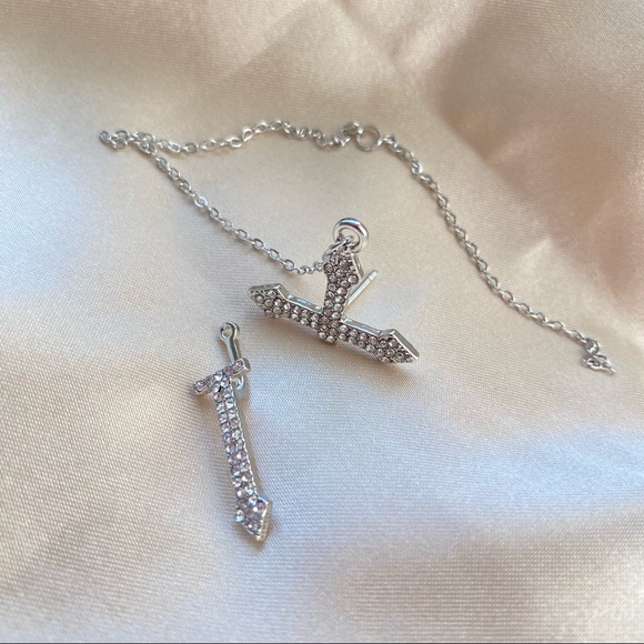 💙Rhinestones Cross Earrings Single Ear Climber - Picture 2 of 11